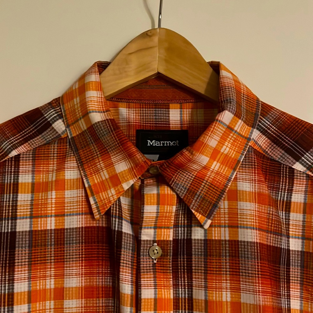 Marmot Short-sleeve Button-up Shirt with Front Pocket